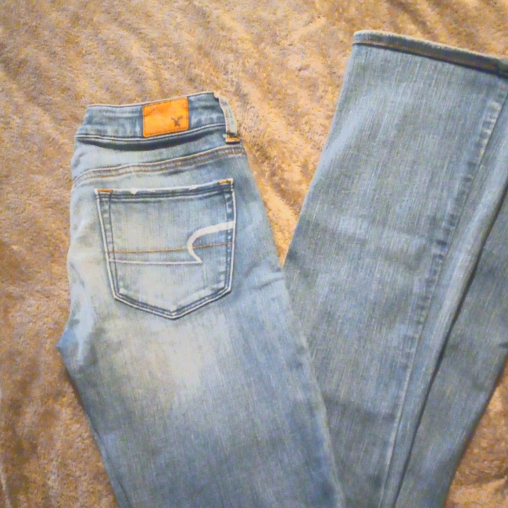 American eagle jeans.